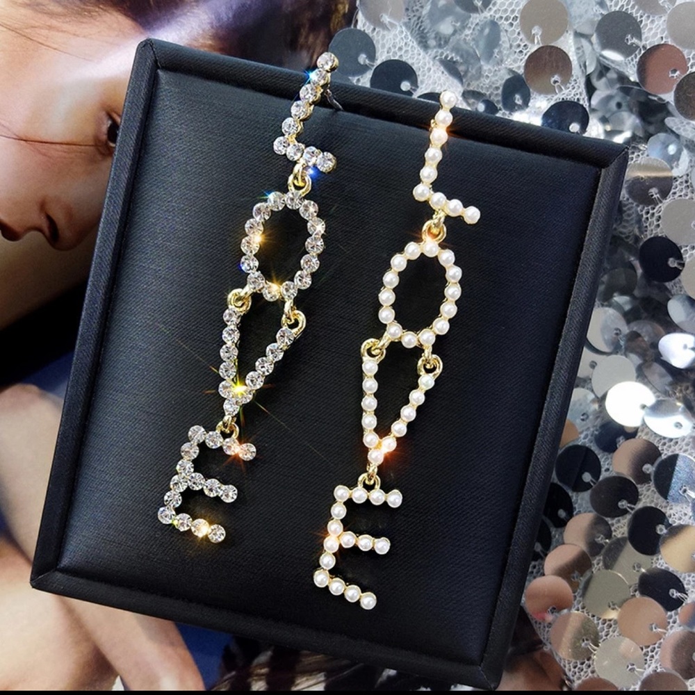 🌟 Long LOVE Earrings